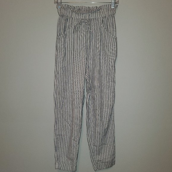 AE Outfitters Paperbag High Waisted Linen Blend Striped Tapered Pants Size XS - Picture 8 of 16